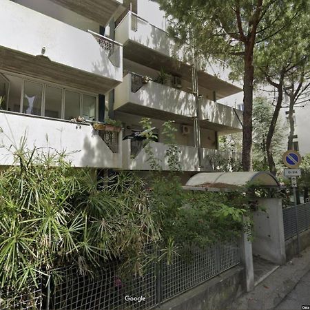 5 Viale Fano Apartment Rimini Eksteriør bilde